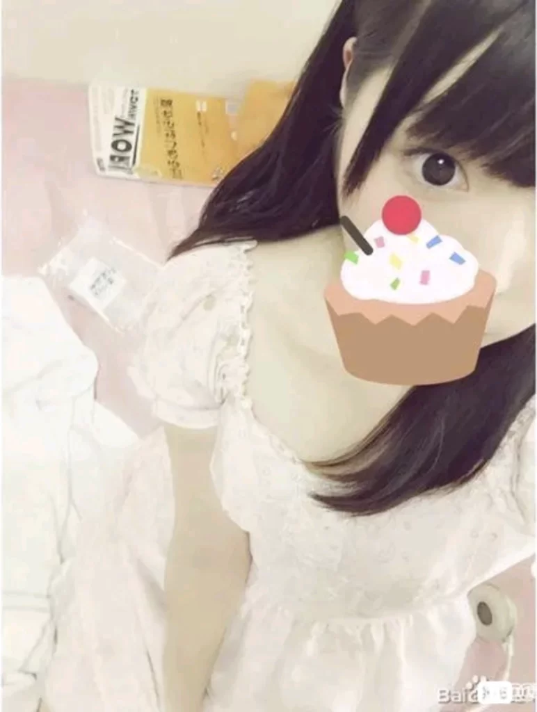 さくらみこの中の人「小雛ましろ」のビジュアル